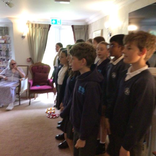 Year 6 Choir Visit Saffron Lodge
